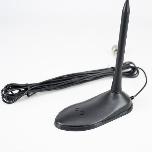 Kit Statie radio CB portabila PNI Escort HP 92 multi standard 4W, 12-24V AM-FM cu antena CB PNI Extra 45 cu magnet