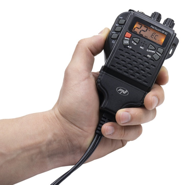 Statie radio CB portabila PNI Escort HP 62, multi standard, 4W, 12V, AM-FM, ASQ reglabil pe 5 niveluri, RF Gain pe 9 niveluri, Dual Watch, Scan, Lock