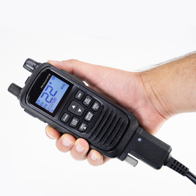 Statie radio CB portabila PNI Escort HP 92, multi standard, 4W, 12V - 24V, AM-FM, NRC, Dual Watch, Roger Beep, ASQ SQ reglabil, VOX