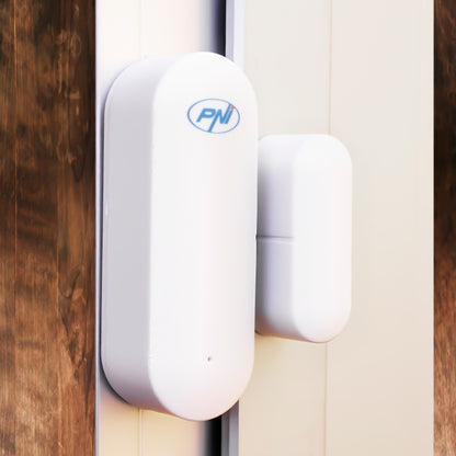 Contact magnetic inteligent PNI Safe House PG07 pentru monitorizare usi si ferestre prin internet, compatibil cu aplicatia Tuya, stand alone sau asociat la sistemul de alarma PNI PG600, PNI HS650 si H