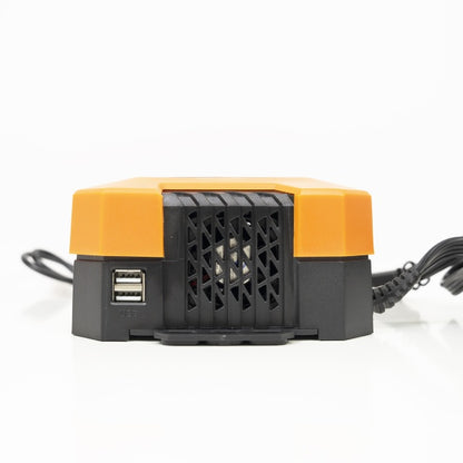 Incarcator si redresor PNI C130 pentru acumulatori auto, intrare 230V, iesire 6V/12V 2A 4A 8A 12A, iesire 24V 1A 2A 4A 6A, 2 porturi USB