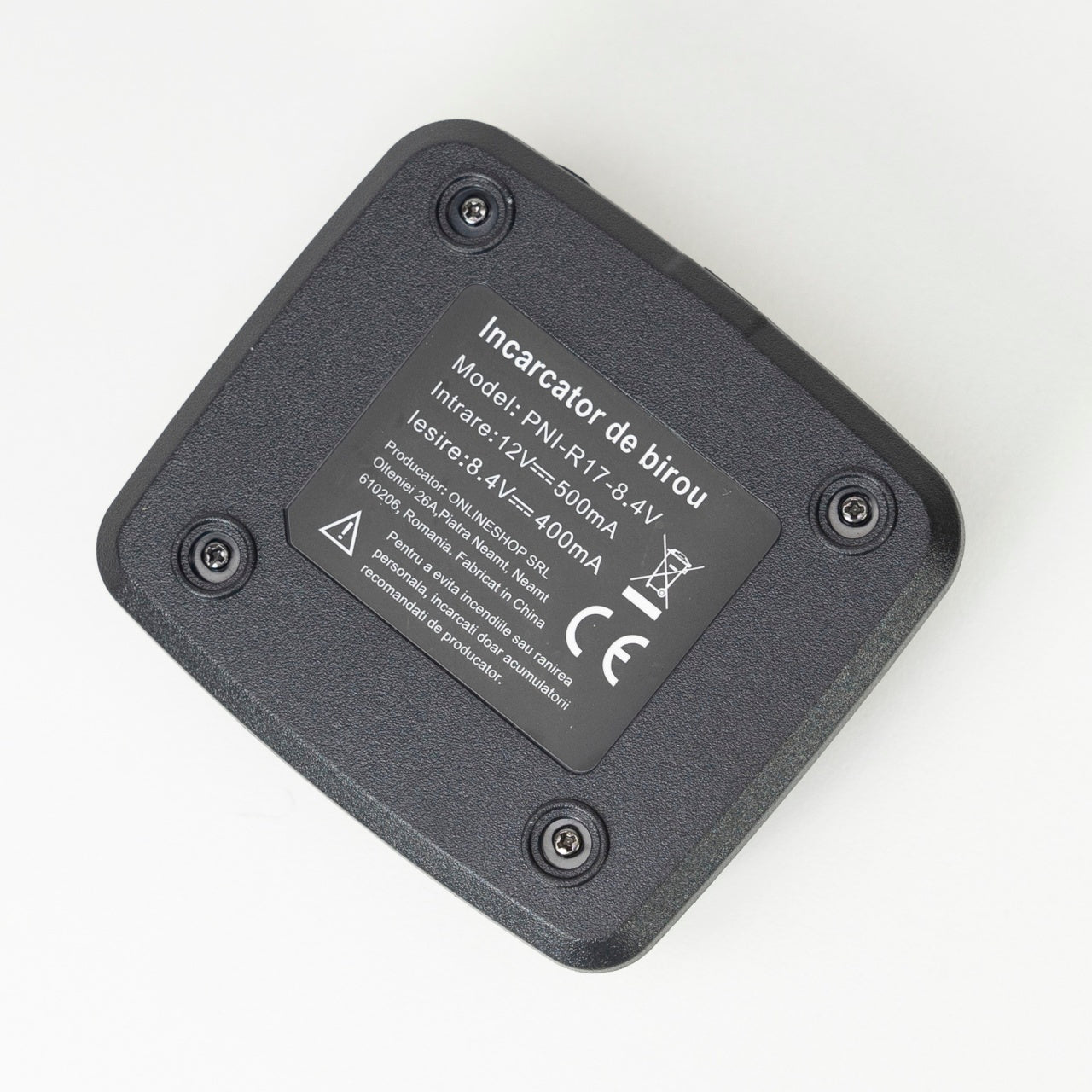 Kit 2 statii radio portabile PNI PMR R17 446MHz, 0.5W, 16 canale PMR si tonuri 50 CTCSS si 104 DCS, programabila, Li-Ion 2200 mAh, IP68