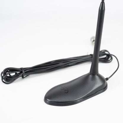 Kit Statie radio CB TTi TCB-900 EVO + Antena CB PNI Extra 45 cu magnet