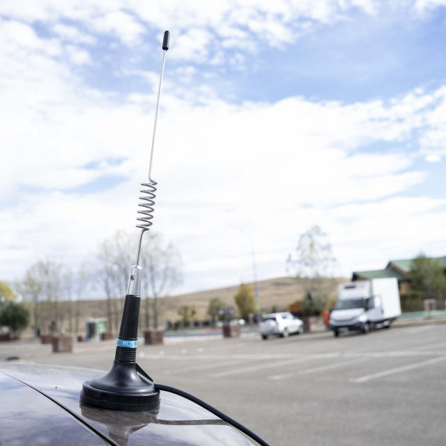 Kit Statie radio CB TTi TCB-900 EVO + Antena CB PNI ML29 cu magnet