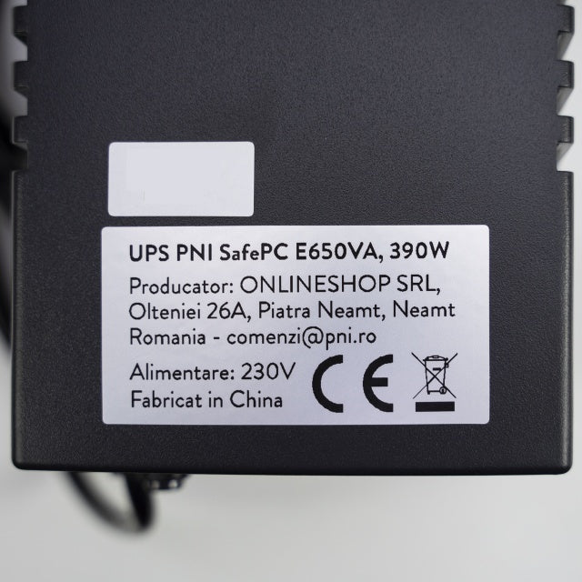Kit UPS PNI SafePC E650VA, putere 390W, 1.8A, iesire 2 x 230V, ecran LCD acumulator 7.2A inclus + Cadou Sticky Pad Blue