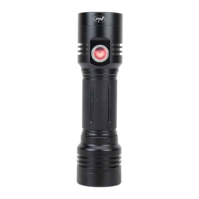 Lanterna dubla PNI Adventure F200 din aluminiu cu LED, acumulator 4000mAh si port micro USB, 3 LED-uri cu deschidere mare si unul cu focus, ambele au 3 niveluri de putere