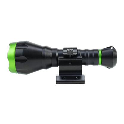 Pachet Lanterna PNI Adventure F750 Green Light din aluminiu si suport de montaj magnetic PNI FLM33