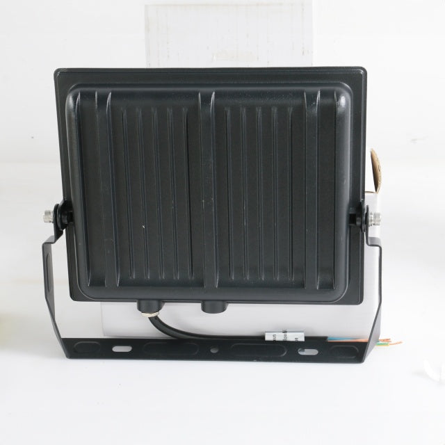 Reflector LED PNI GreenHouse WS130 100 W, alimentare 230 V, 8700 lm, 6500 K, IP65