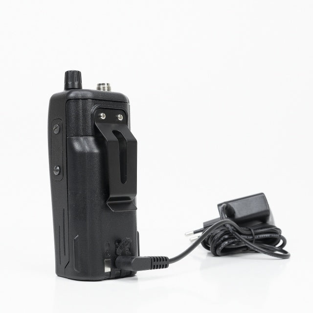 Statie radio CB portabila PNI Escort HP 72, multi-standard, 4W, AM-FM, ASQ reglabil pe 6 niveluri, Dual Watch, Scan, Lock, Roger Beep